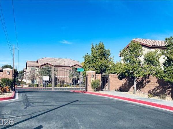 8324 W Charleston Boulevard, Unit 1055, Las Vegas, NV 89117