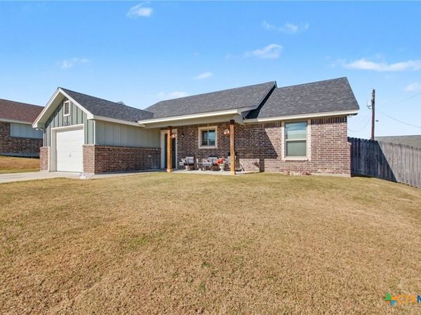 1135 Limestone Drive , Lampasas, TX 76550