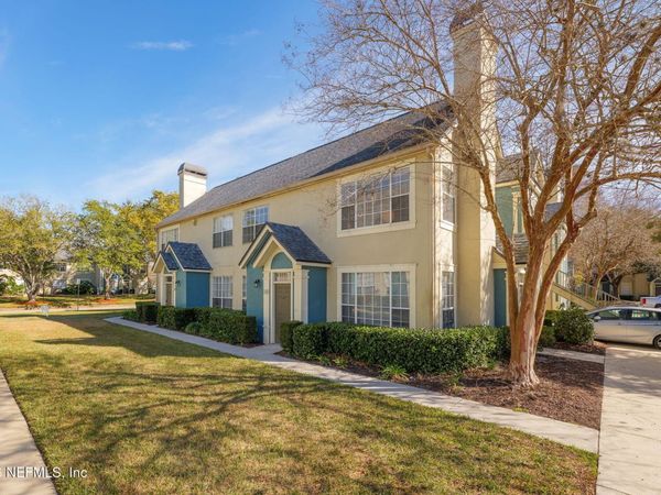 13700 RICHMOND PARK Drive N, Unit 1105, Jacksonville, FL 32224