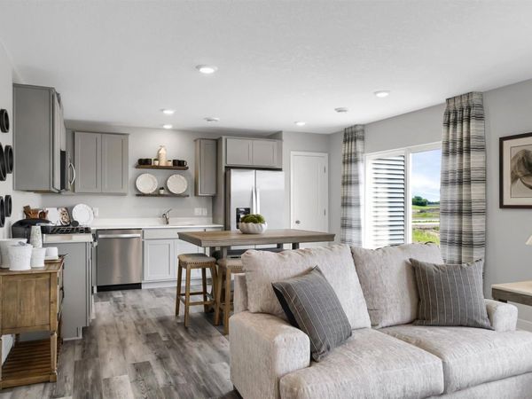 2060 Clearwater Terrace, Shakopee, MN 55379