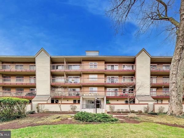 7420 LAKEVIEW DRIVE, Unit W205, BETHESDA, MD 20817