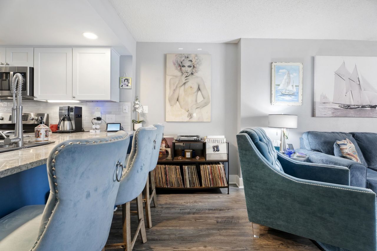 205 74th Ave. N Photo 5