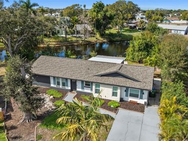 6410 38TH AVENUE CIRCLE W, BRADENTON, FL 34209