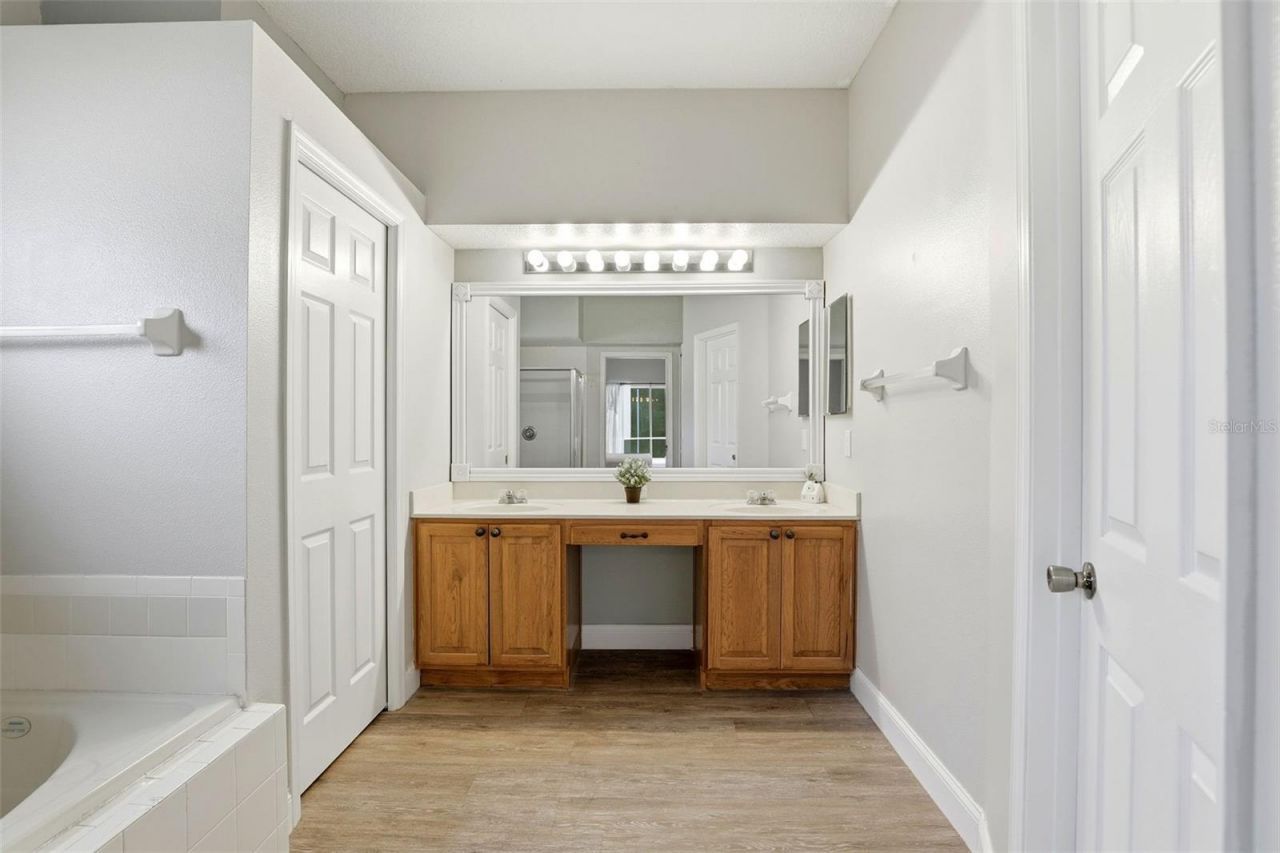 2424 Stone Cross Circle, Orlando, FL 32828 Photo