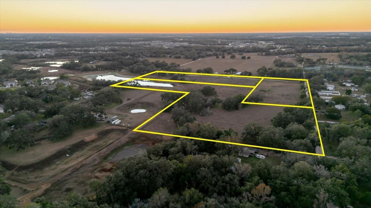 36630 Sunshine Road, Zephyrhills, FL 33541 Photo