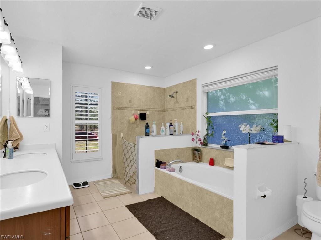 1421 Canton Ave, Lehigh Acres, FL 33972 Photo