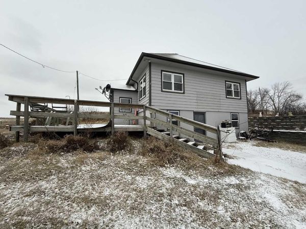 35769 HIGHWAY 6, OAKLAND, IA 51560