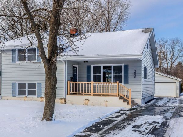 5504 Lyman Avenue, Downers Grove, IL 60516