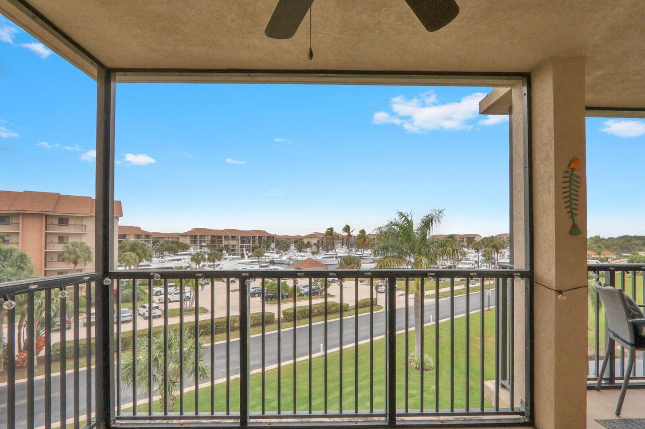 901 Seafarer Circle, Unit 403, Jupiter, FL 33477 Photo