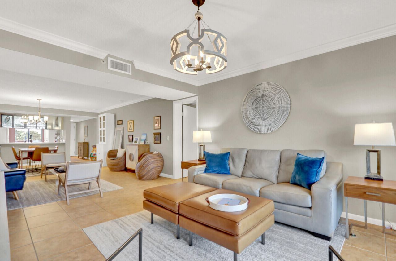 901 Seafarer Circle, Unit 403, Jupiter, FL 33477 Photo