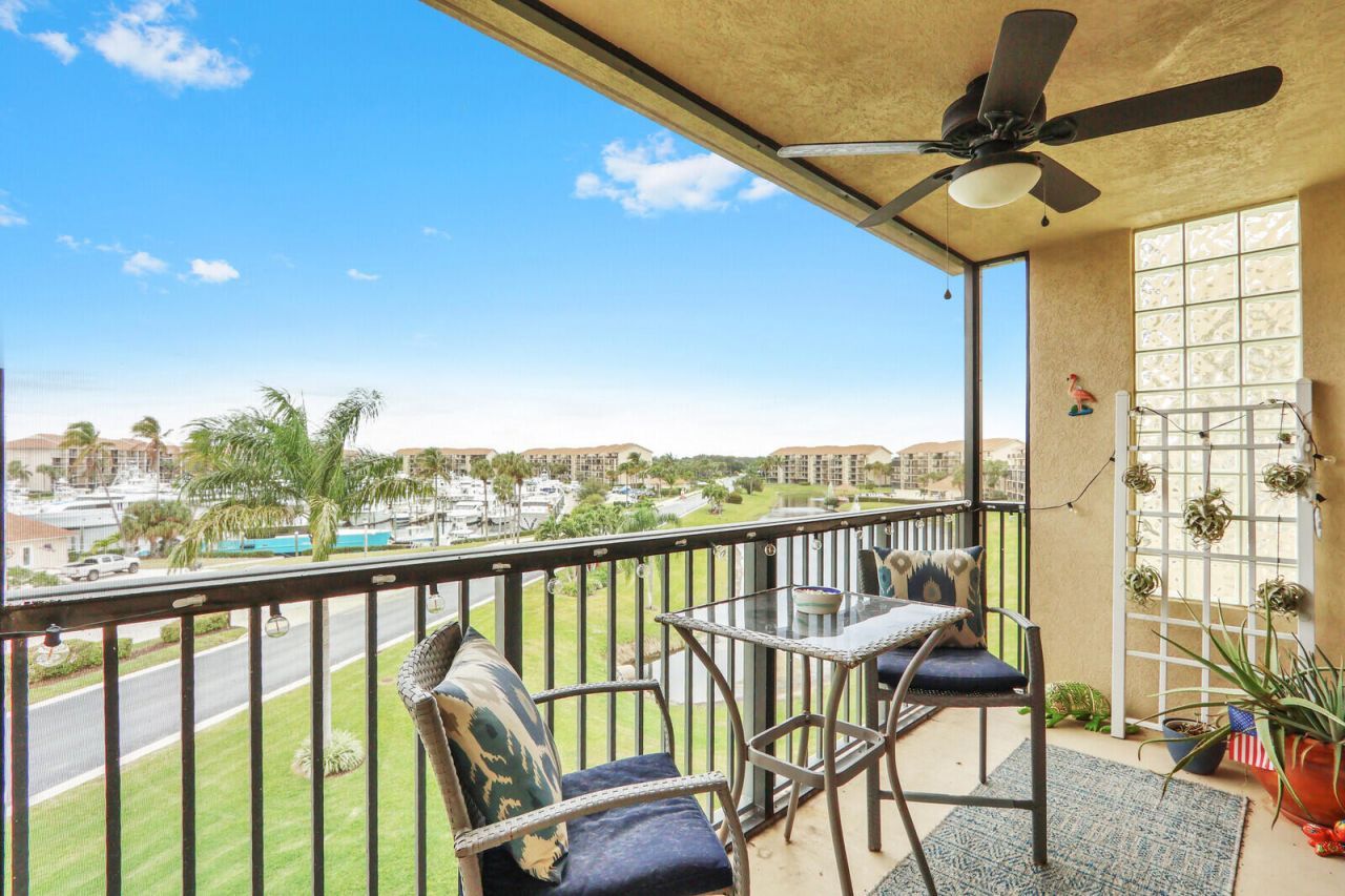 901 Seafarer Circle, Unit 403, Jupiter, FL 33477 Photo