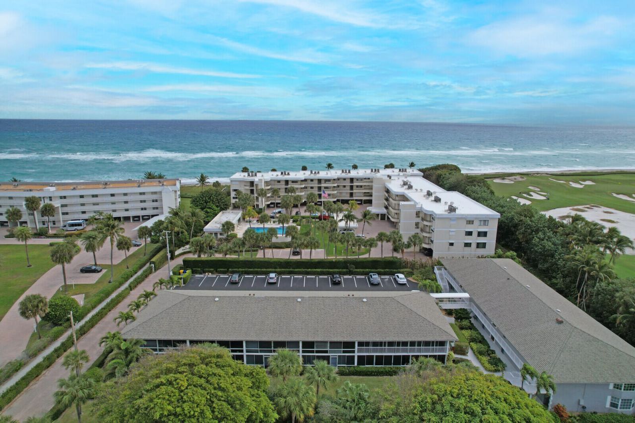 901 Seafarer Circle, Unit 403, Jupiter, FL 33477 Photo