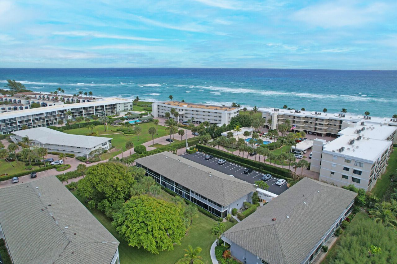 901 Seafarer Circle, Unit 403, Jupiter, FL 33477 Photo