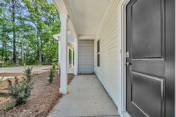 251 Harding Lane photo 4