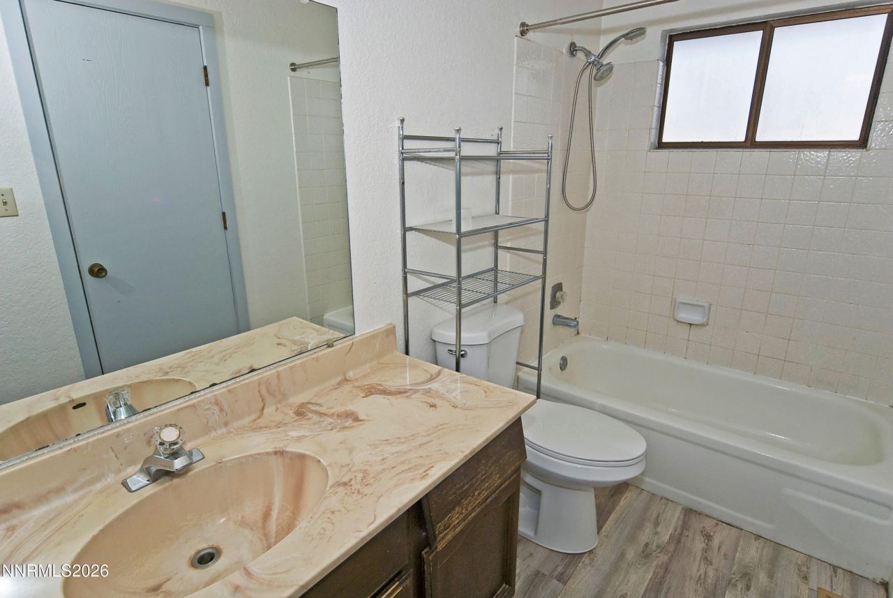 718 Travis Drive, Unit APT C, Carson City, NV 89701 Photo
