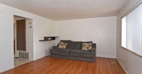 718 Travis Drive, Unit APT C, Carson City, NV 89701 Photo