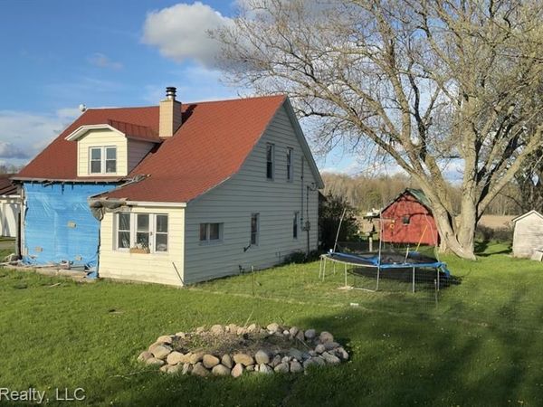 2258 N SCHOENHERR Road, Sheridan Twp, MI 49405