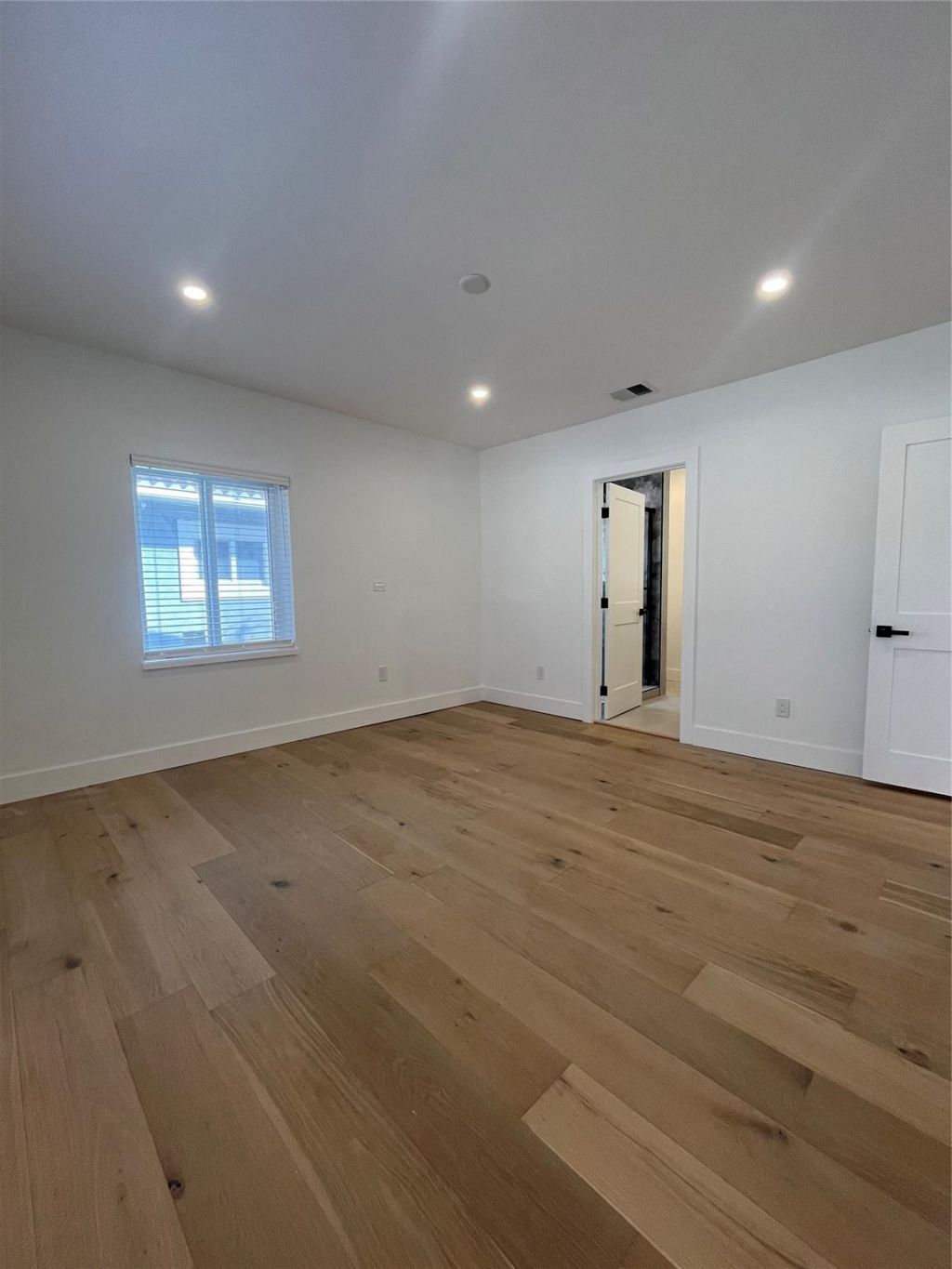 8801 N Miami Ave, El Portal, FL 33150 Photo