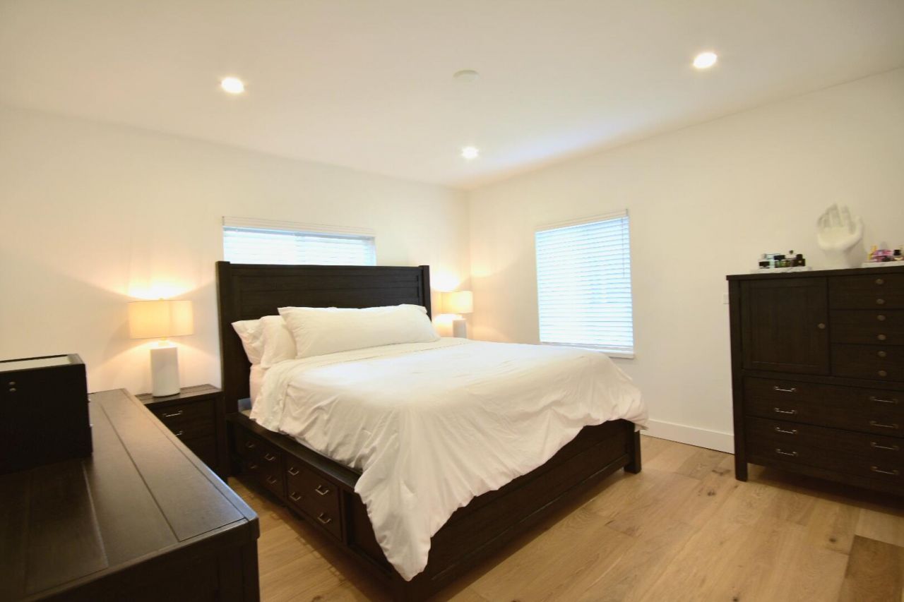 8801 N Miami Avenue, El Portal, FL 33150 Photo