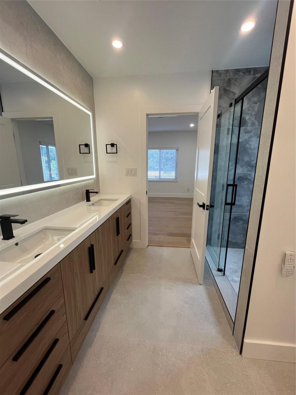 8801 N Miami Ave, El Portal, FL 33150 Photo