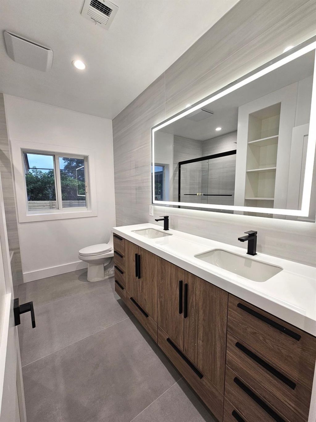 8801 N Miami Ave, El Portal, FL 33150 Photo