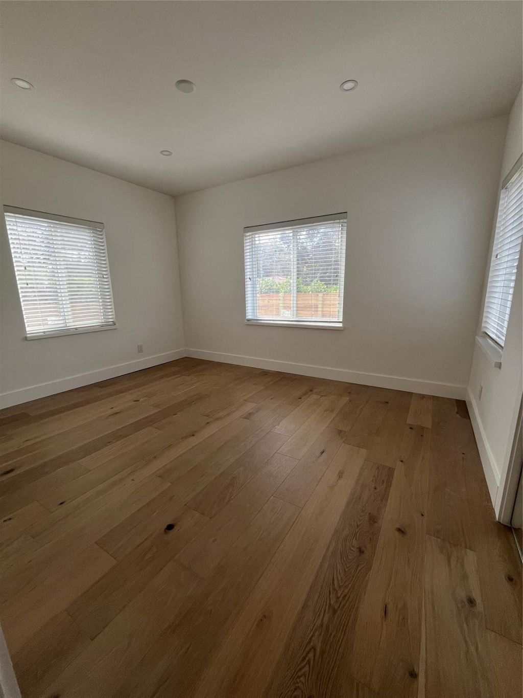 8801 N Miami Avenue, El Portal, FL 33150 Photo