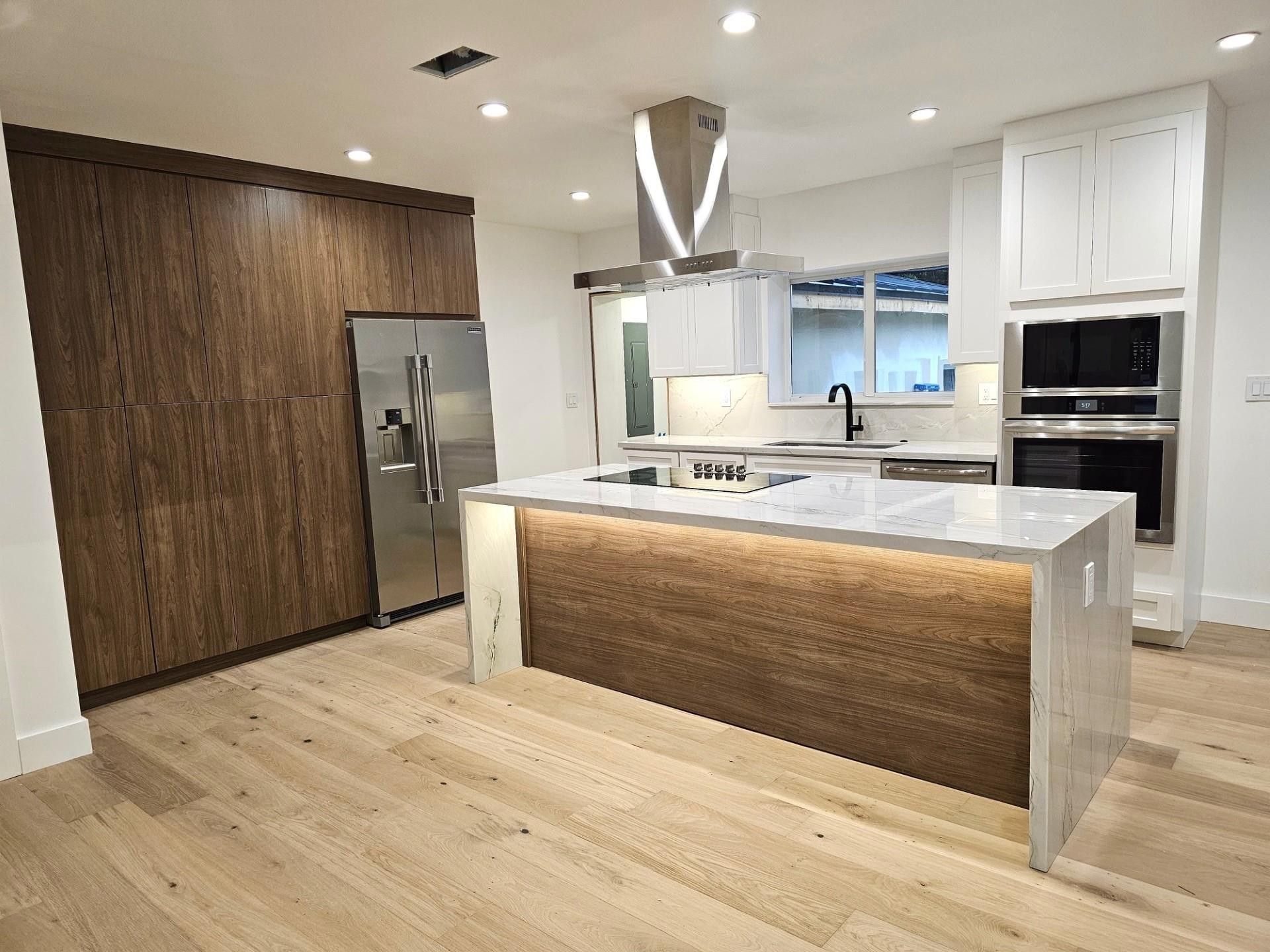 8801 N Miami Ave, El Portal, FL 33150 Photo