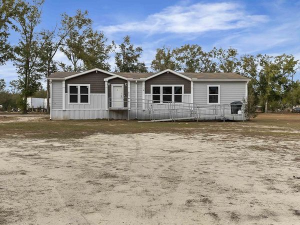 616 NE Hillside Terrace Street, Lee, FL 32059