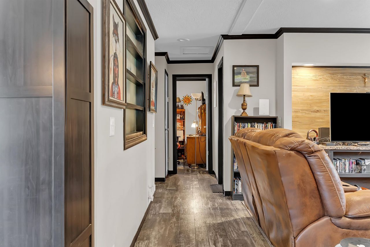 616 NE Hillside Terrace Street, Lee, FL 32059 Photo