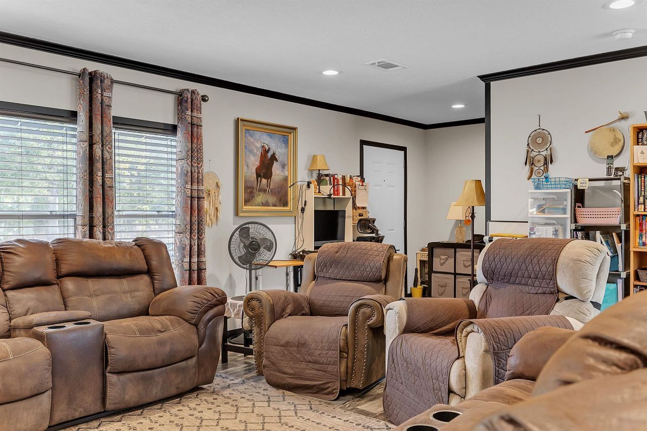 616 NE Hillside Terrace Street, Lee, FL 32059 Photo