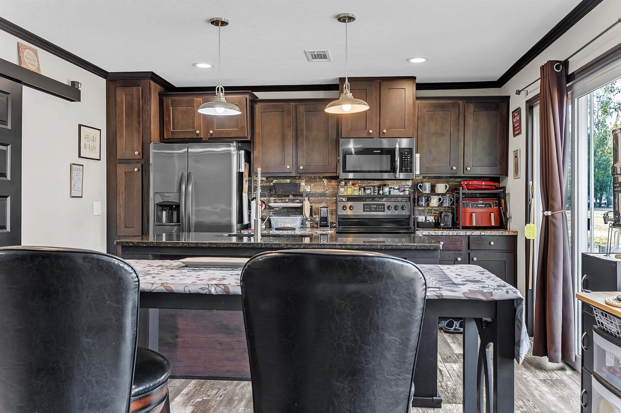 616 NE Hillside Terrace Street, Lee, FL 32059 Photo