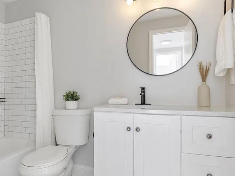 26651 Lake of the Falls, Unit 26651, Olmsted Falls, OH 44138 Photo 7