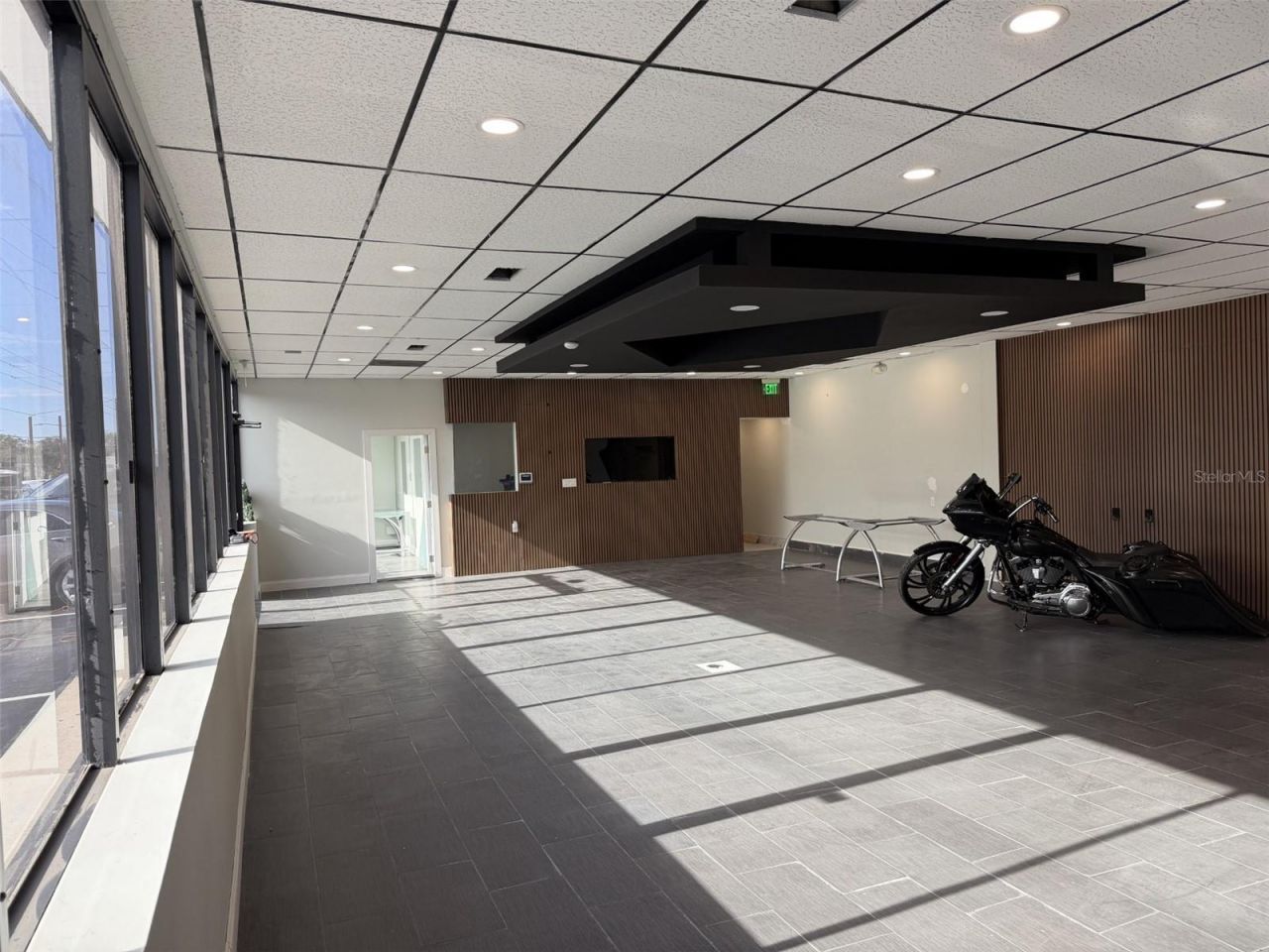 5005 Edgewater Drive, Orlando, FL 32810 Photo