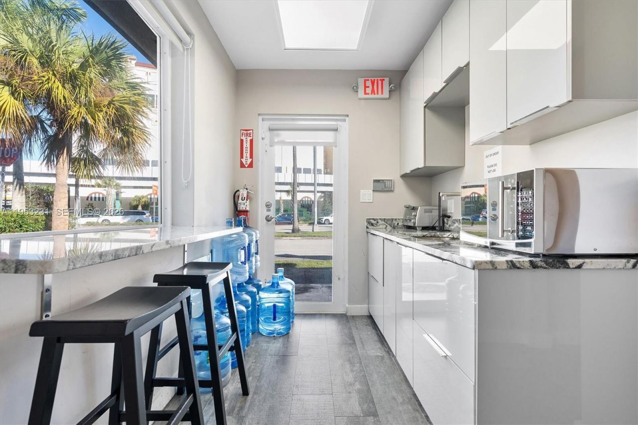 2482 SW Secoffee Ter, Miami, FL 33133 Photo