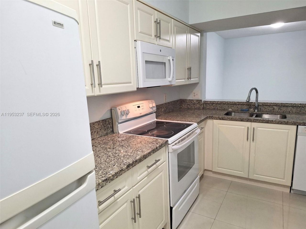 18810 NW 57th Ave, Unit 104, Hialeah, FL 33015 Photo