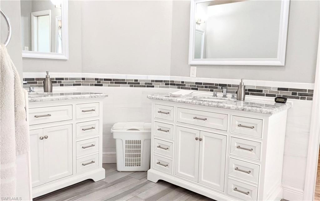 5471 Harborage Dr, Fort Myers, FL 33908 Photo