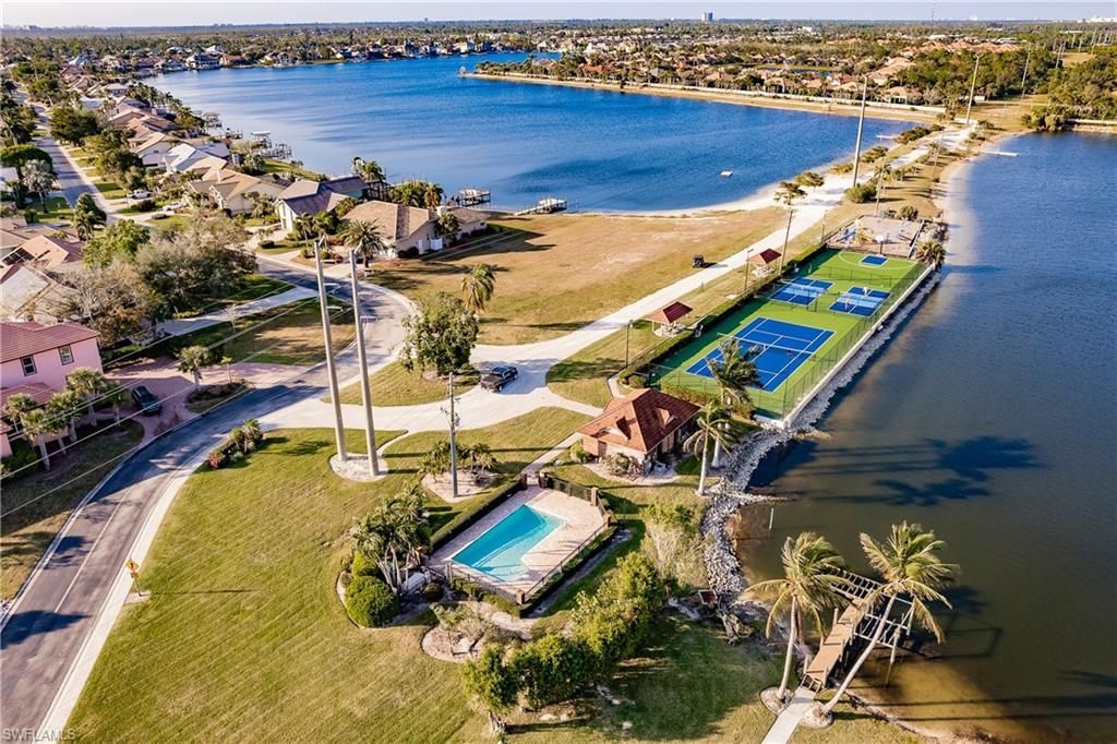 5471 Harborage Dr, Fort Myers, FL 33908 Photo