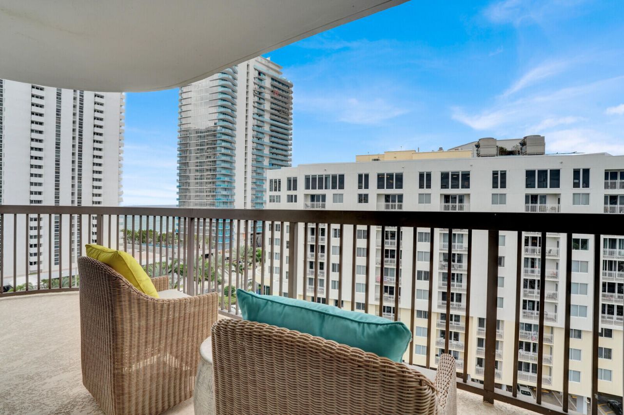 1361 S Ocean Boulevard, Unit Phb9, Pompano Beach, FL 33062 Photo