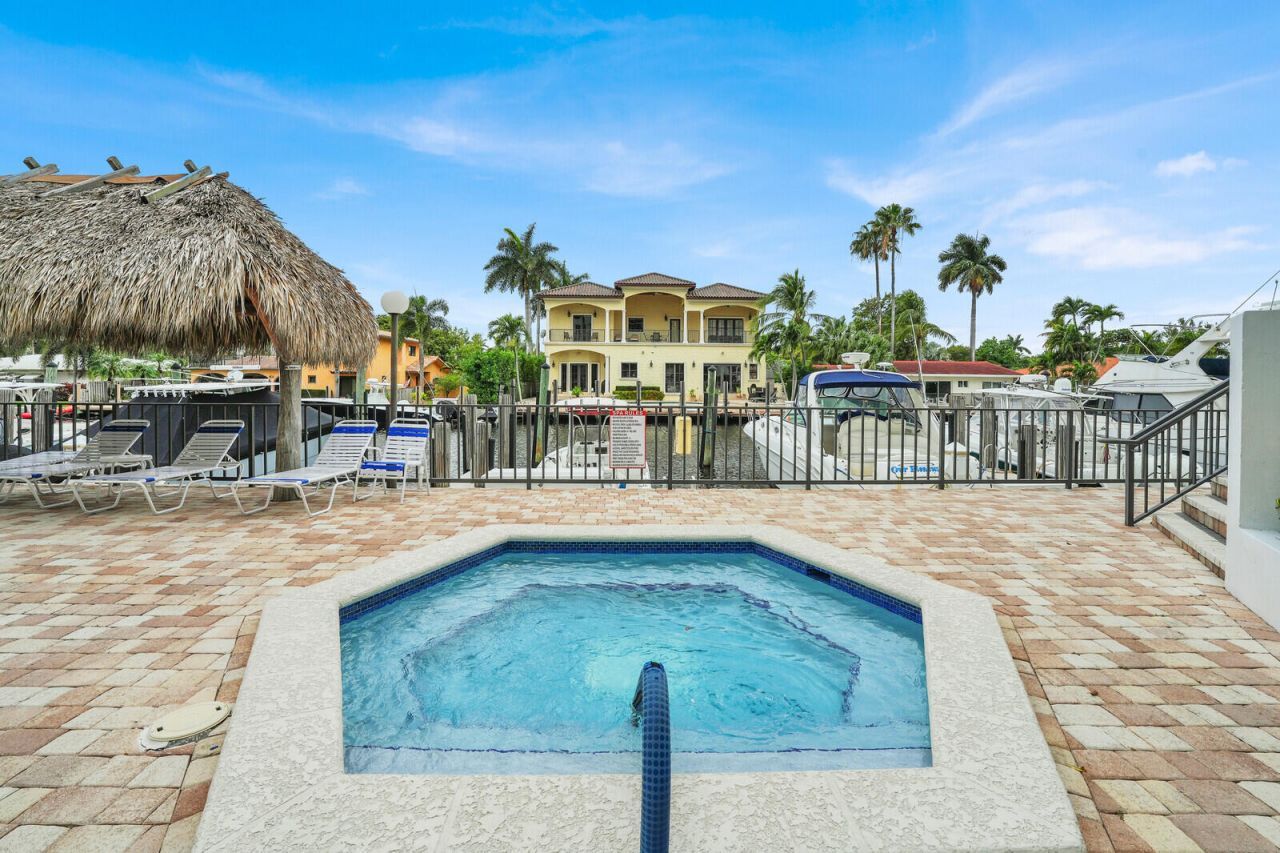 1361 S Ocean Boulevard, Unit Phb9, Pompano Beach, FL 33062 Photo