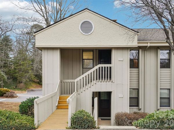 602 Abbey Circle, Asheville, NC 28805