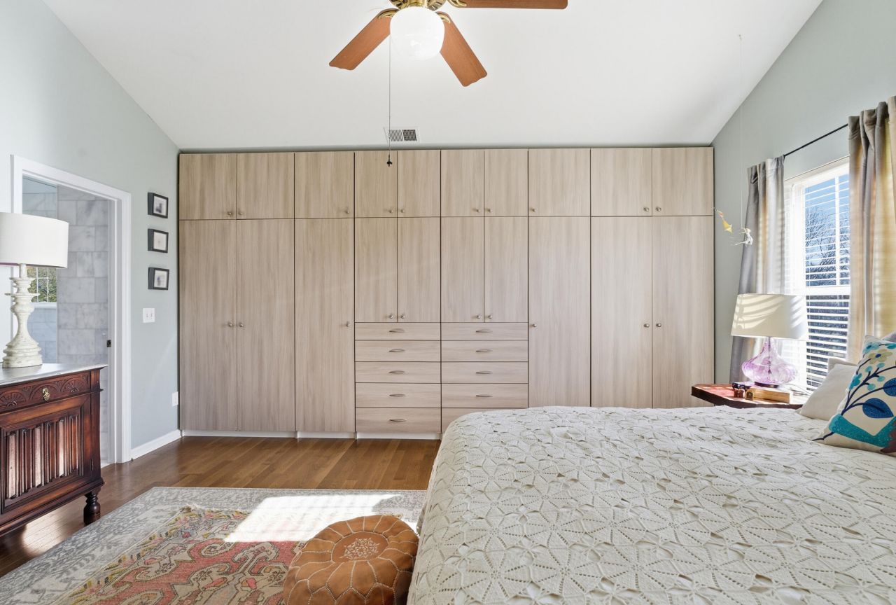 150 Brady Street Photo 18