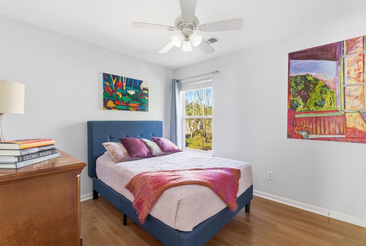 150 Brady Street Photo 21