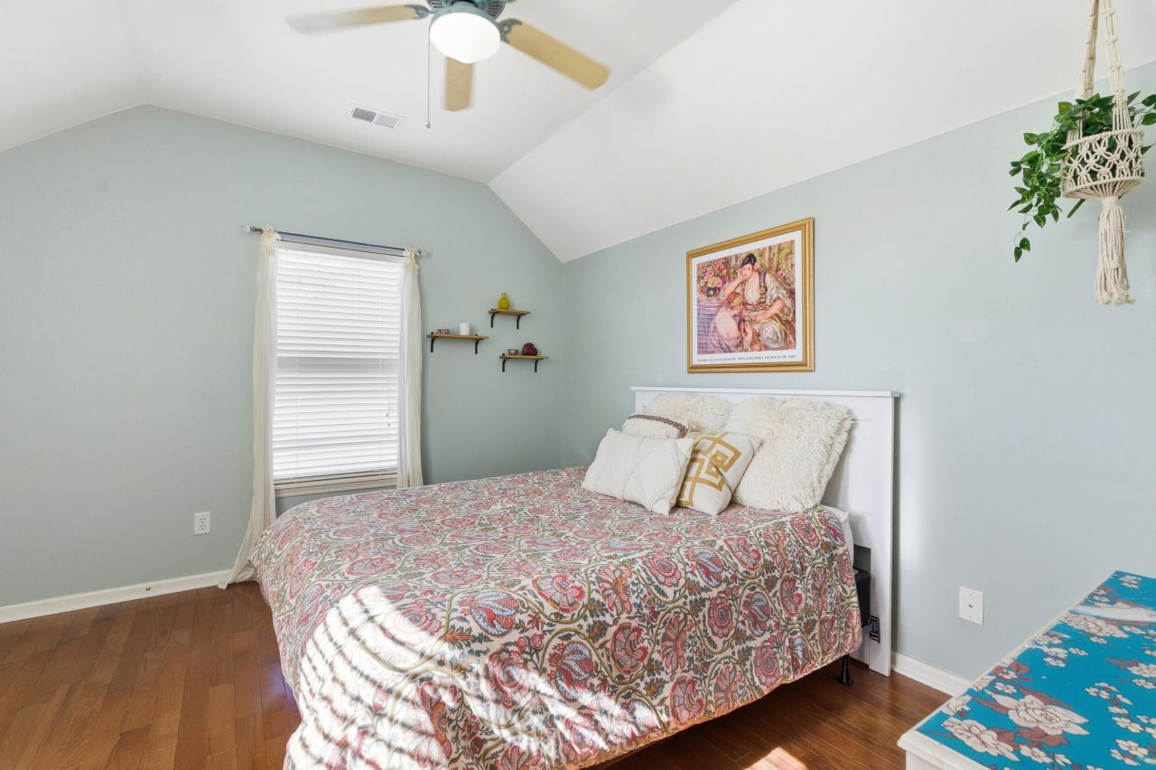 150 Brady Street Photo 25