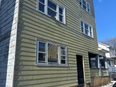 48 S KENNEDY DRIVE, MCADOO, PA 18237