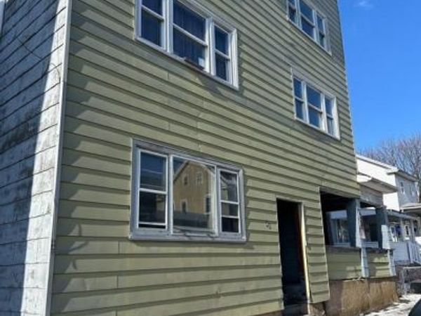 48 S KENNEDY DRIVE, MCADOO, PA 18237