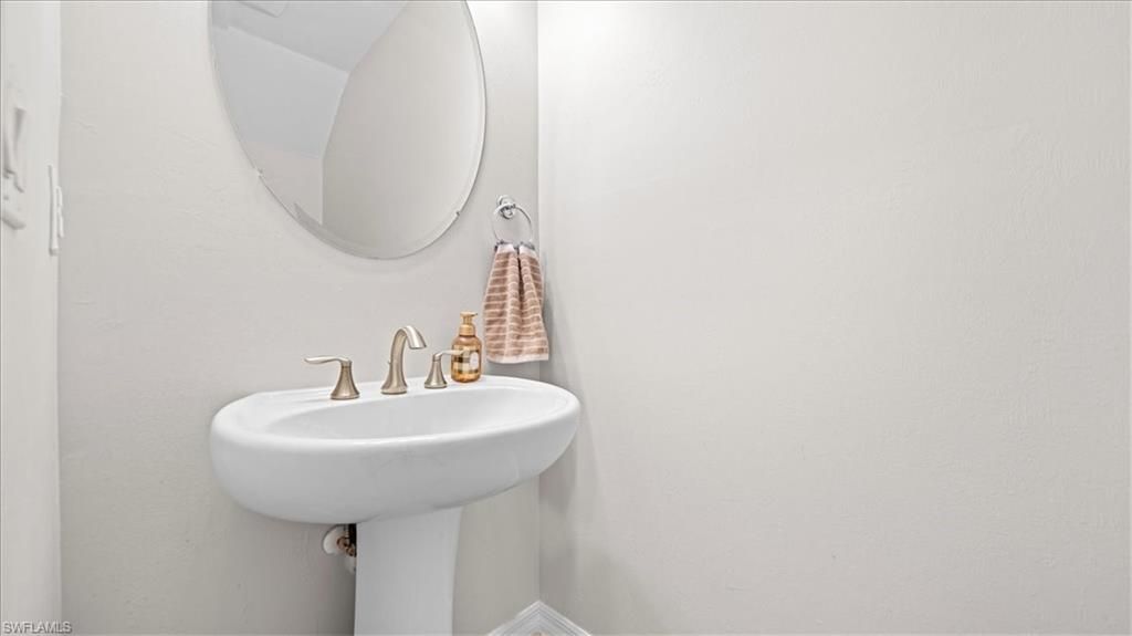 3770 Crofton Ct, Fort Myers, FL 33916 Photo