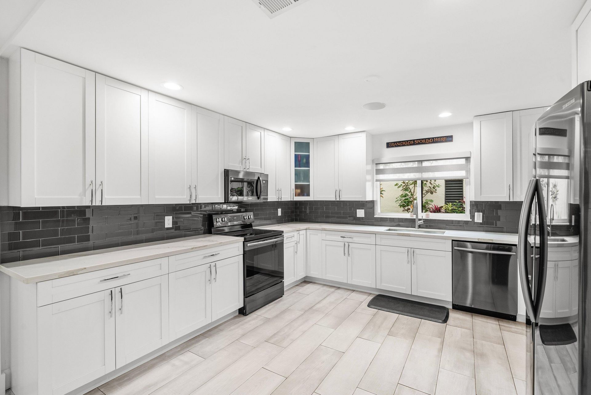 21680 Tall Palm Circle, Unit 12-B, Boca Raton, FL 33433 Photo