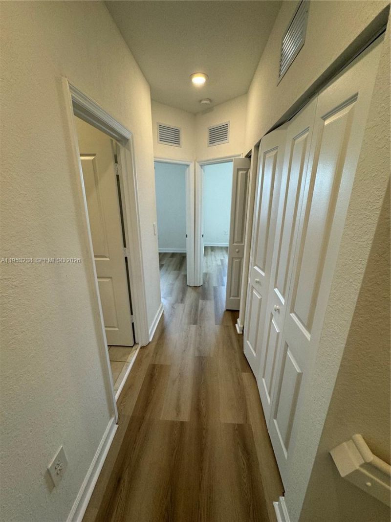 2683 SE 11th St, Homestead, FL 33035 Photo