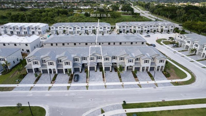2683 SE 11th St, Homestead, FL 33035 Photo