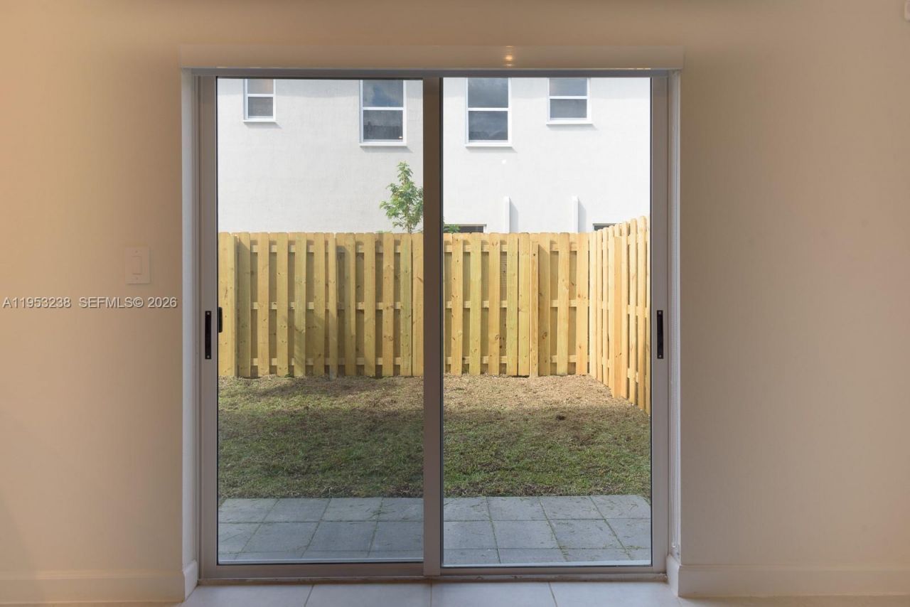 2683 SE 11th St, Homestead, FL 33035 Photo